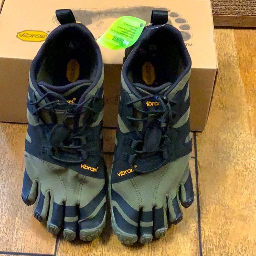 Vribram fivefingers green/black shoe bio dewix dry helps manage and dry moisture
